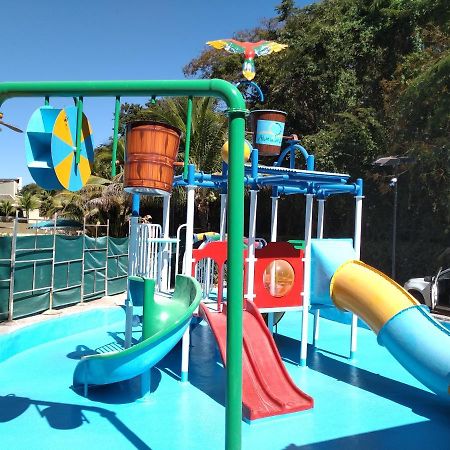 Aldeia Do Lago C204- Com Cozinha , Churrasqueira E Bebidas Liberadas No Parque Aquatico, Internet Banda Larga, Ponto Recarga De Carro Eletrico Caldas Novas Esterno foto