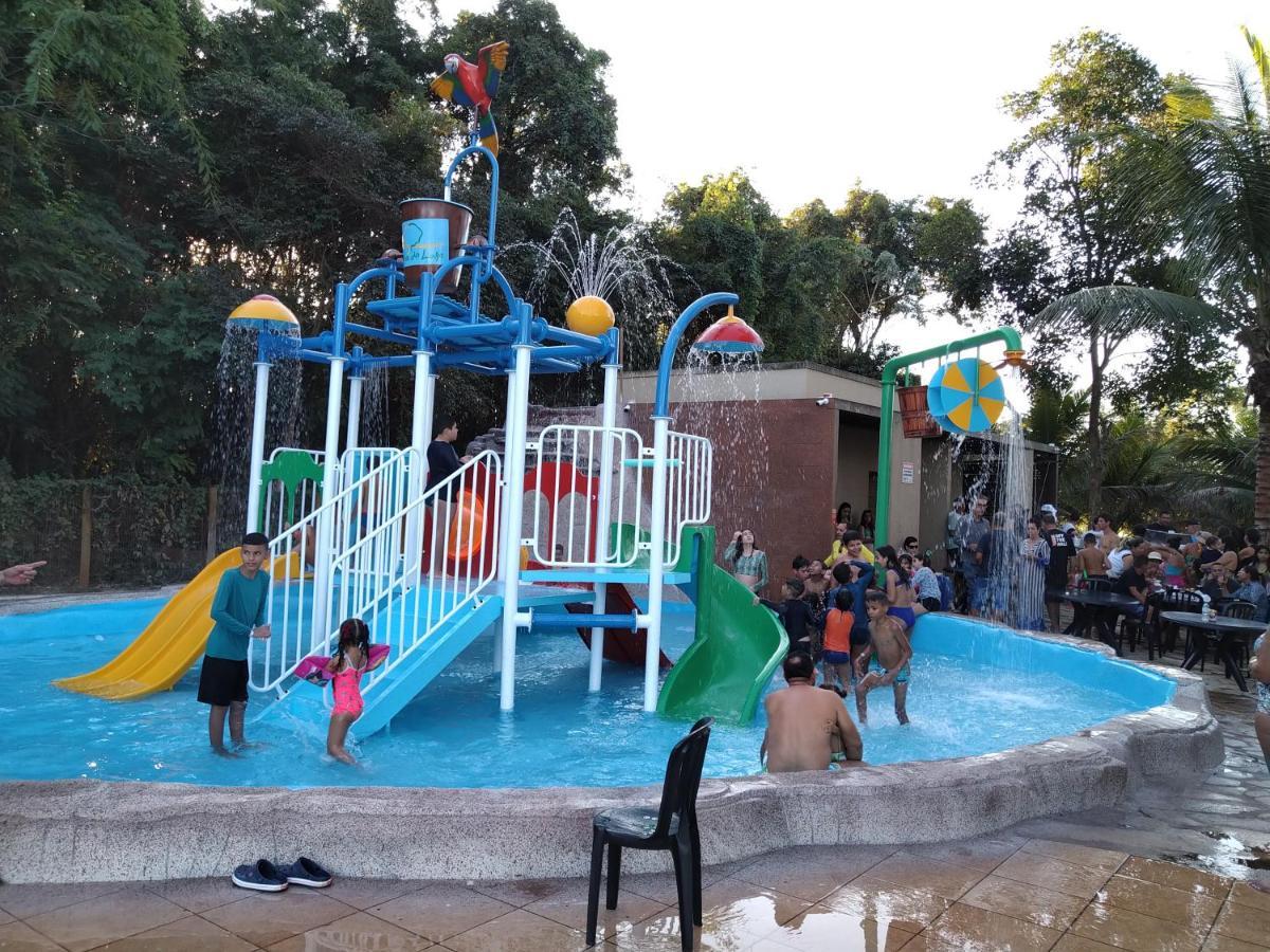 Aldeia Do Lago C204- Com Cozinha , Churrasqueira E Bebidas Liberadas No Parque Aquatico, Internet Banda Larga, Ponto Recarga De Carro Eletrico Caldas Novas Esterno foto